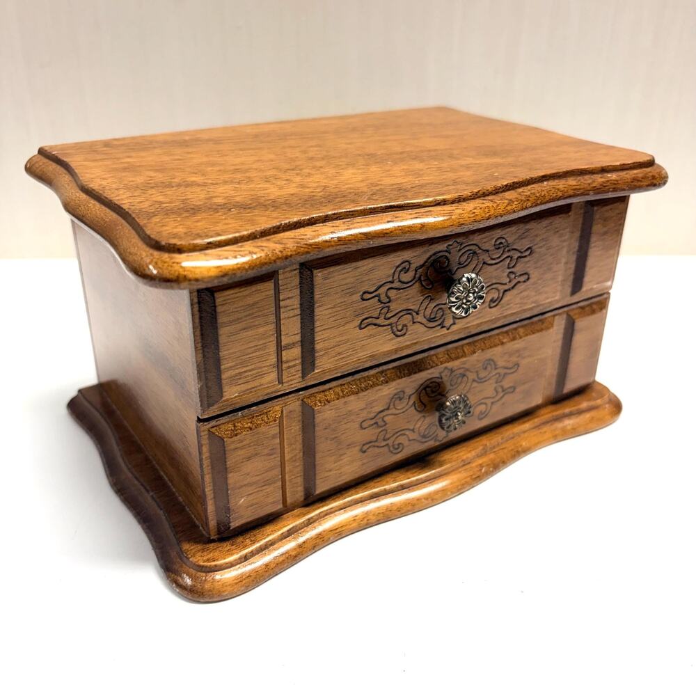 Vintage Wood Jewelry Box Floral Pulls Rectangular Scalloped Edging Vanity Chest